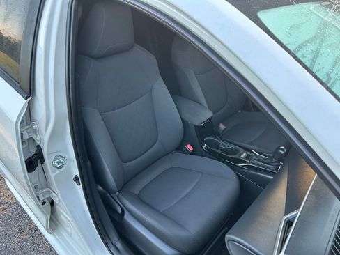 Used 2021 Toyota Corolla LE w/ Carpet Mat Package (TMS) image 15