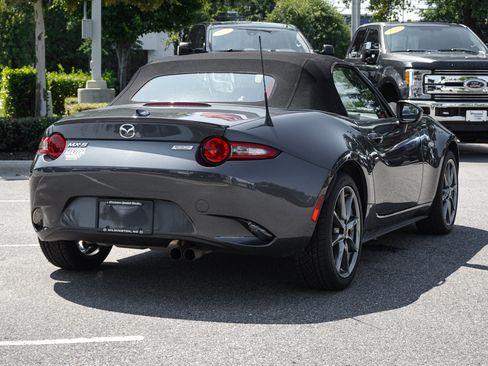 Used 2016 MAZDA MX-5 Miata Grand Touring RWD image 10