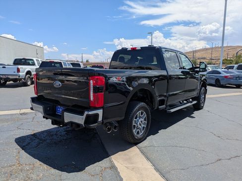 Used 2025 Ford F250 Lariat AWD/4WD image 3
