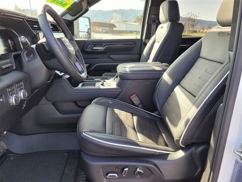 New 2026 GMC Sierra 2500 AT4X image 11