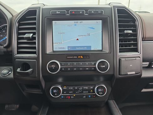 Used 2021 Ford Expedition King Ranch RWD image 24