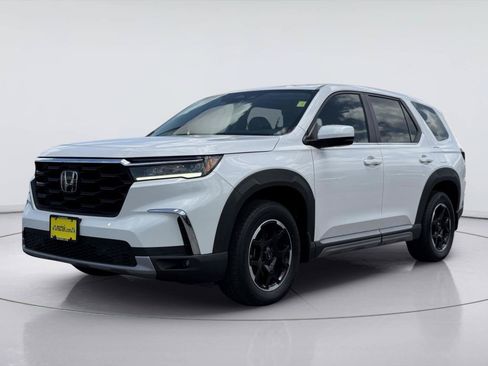 Used 2025 Honda Pilot EX-L image 1