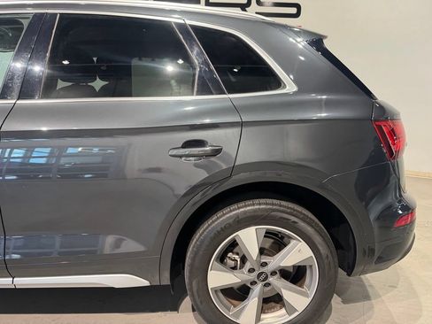 Used 2023 Audi Q5 2.0T Premium w/ Convenience Package AWD/4WD image 4