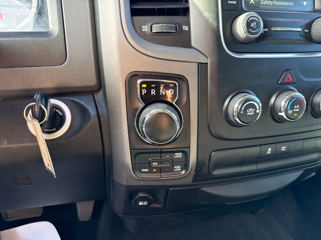 Used 2015 RAM 1500 Express AWD/4WD image 34