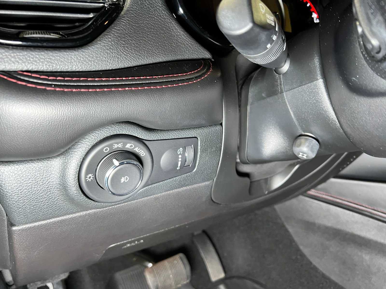 Used 2021 Dodge Durango R/T AWD/4WD image 25