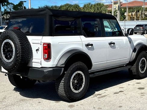 Used 2023 Ford Bronco Big Bend w/ Sasquatch Package image 5