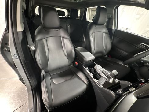 New 2026 Kia Sportage EX w/ EX Panorama Roof Package image 32