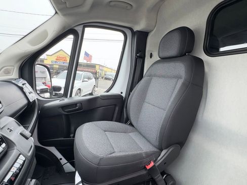 Used 2025 RAM ProMaster 1500 w/ Premium Convenience Group image 17