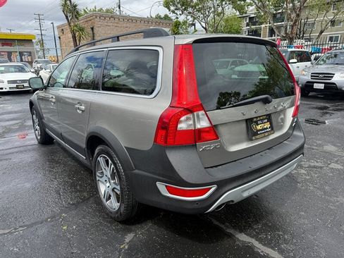 Used 2012 Volvo XC70 T6 Premier Plus AWD/4WD image 7