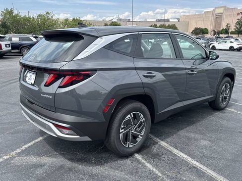 New 2026 Hyundai Tucson Blue SE AWD/4WD image 7