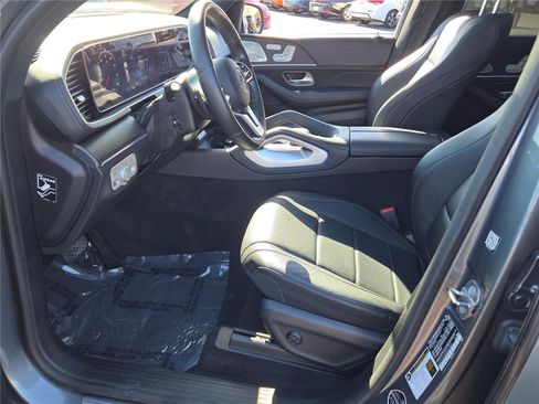 Used 2021 Mercedes-Benz GLS 450 4MATIC image 28