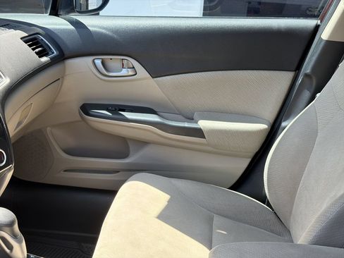 Used 2013 Honda Civic LX image 29