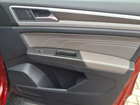 Used 2022 Volkswagen Atlas SE image 11