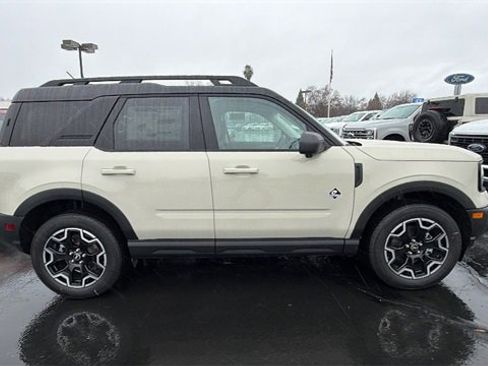 New 2025 Ford Bronco Sport Outer Banks w/ Outer Banks Tech Package+ image 3