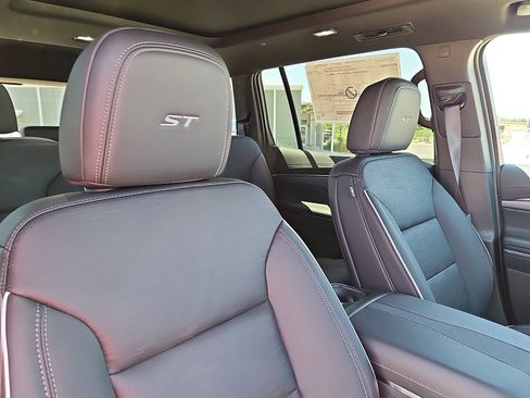 New 2026 Buick Enclave Sport Touring w/ Power Package FWD image 12