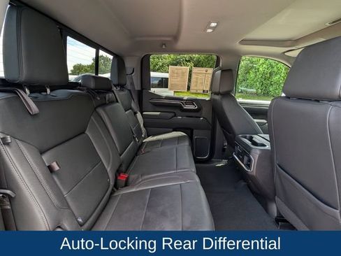 Used 2023 Chevrolet Silverado 1500 LTZ AWD/4WD image 32