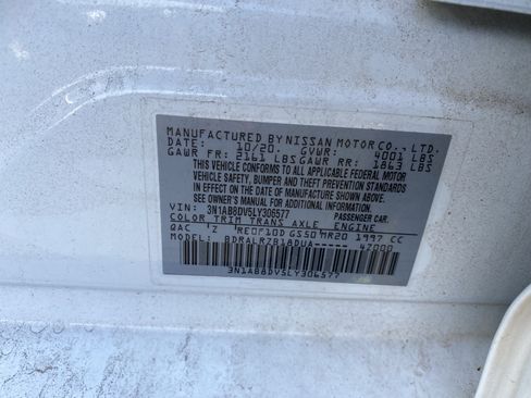 Used 2020 Nissan Sentra SR w/ Electronics Package FWD image 31