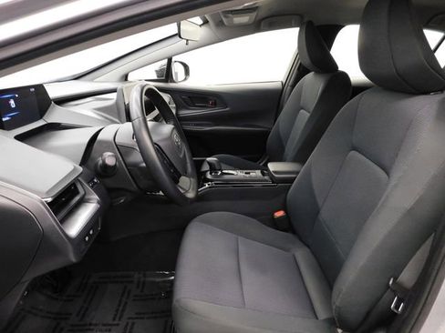 Used 2024 Toyota Prius Limited image 20