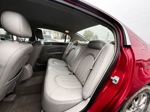 Used 2006 Buick Lucerne CXL w/ Luxury Package FWD image 10