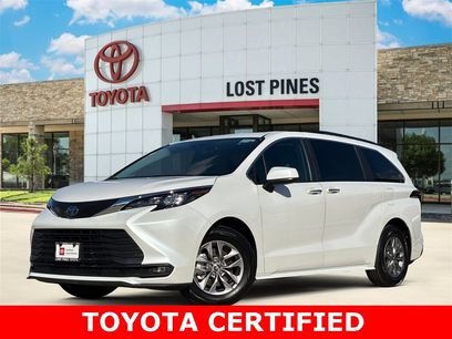 Certified 2025 Toyota Sienna XLE