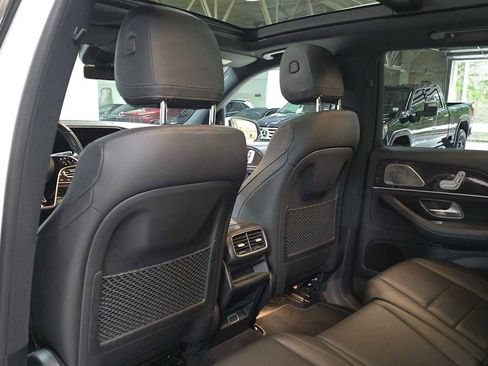 Used 2024 Mercedes-Benz GLE 350 GLE 350 w/ 3rd Row Seat Package image 21