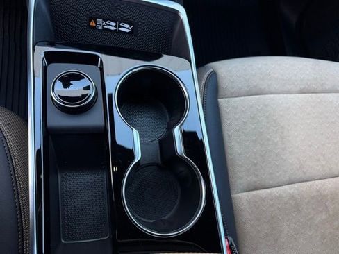 New 2026 Chevrolet Equinox ACTIV w/ Convenience Package III FWD image 27