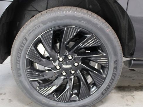 New 2026 Lincoln Navigator L Reserve w/ Jet Appearance Package image 13