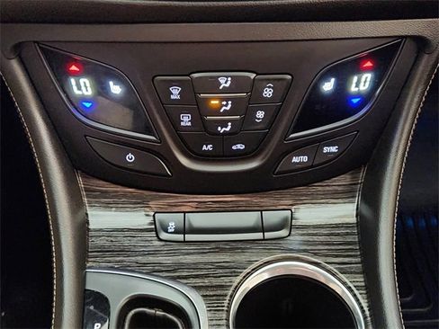 Used 2017 Buick Envision Premium image 16