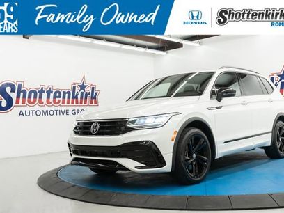 Used 2023 Volkswagen Tiguan SE R-Line