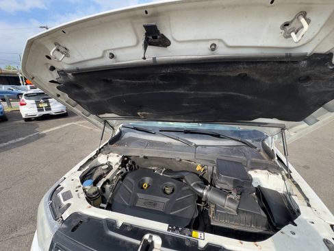 Used 2013 Land Rover LR2 HSE AWD/4WD image 22