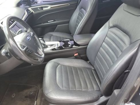 Used 2015 Ford Fusion SE w/ Equipment Group 202A FWD image 23