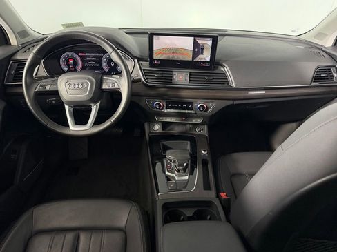 Used 2023 Audi Q5 2.0T Premium Plus w/ Premium Plus Package AWD/4WD image 12