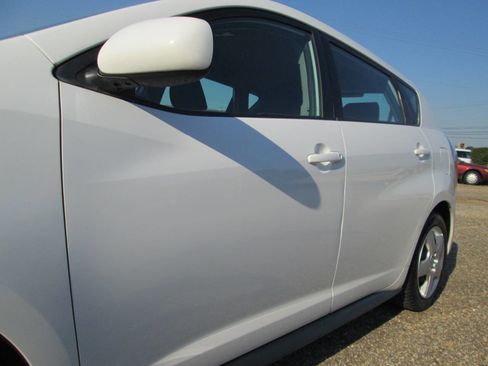 Used 2009 Pontiac Vibe image 7