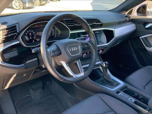 Used 2021 Audi Q3 2.0T Premium w/ Convenience Package image 16