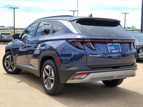 Certified 2025 Hyundai Tucson SEL image 3