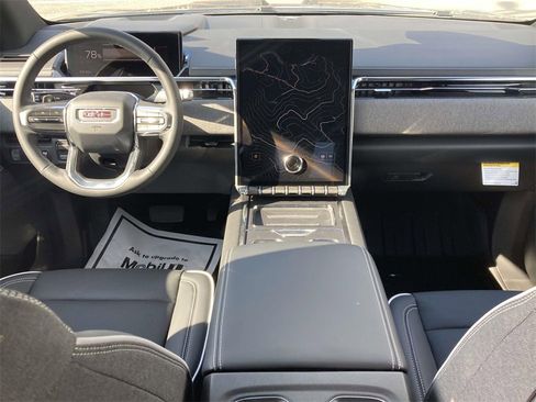 New 2026 GMC Sierra EV Elevation image 14