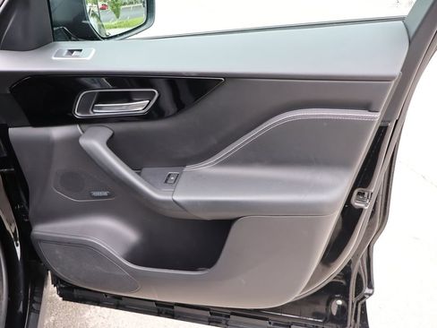 Used 2019 Jaguar F-PACE R-Sport AWD/4WD image 13
