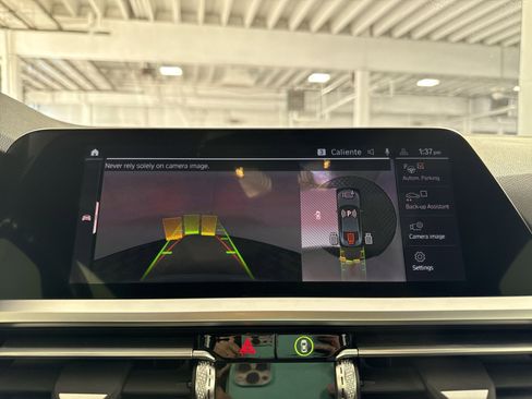 Used 2023 BMW 440i xDrive Coupe w/ Premium Package image 19