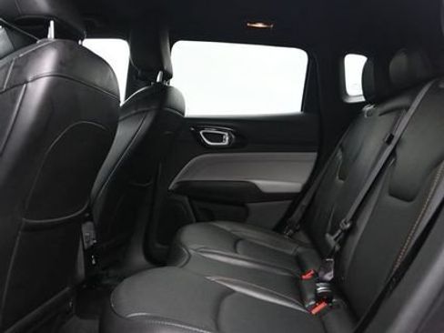 Used 2023 Jeep Compass Limited w/ Elite Group AWD/4WD image 7