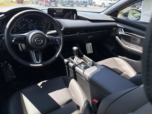 New 2026 MAZDA MAZDA3 Hatchback w/Premium Plus Pkg AWD/4WD image 9