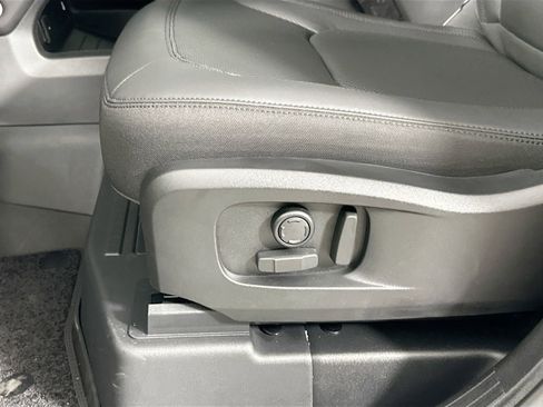 Certified 2025 Land Rover Defender 110 S image 15