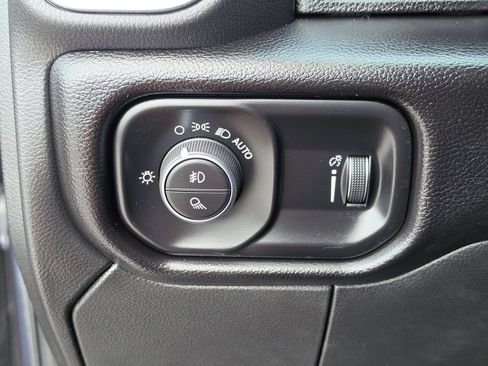 Certified 2026 RAM 2500 Lone Star AWD/4WD image 28