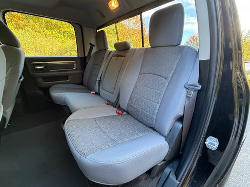 Used 2018 RAM 1500 Big Horn image 21