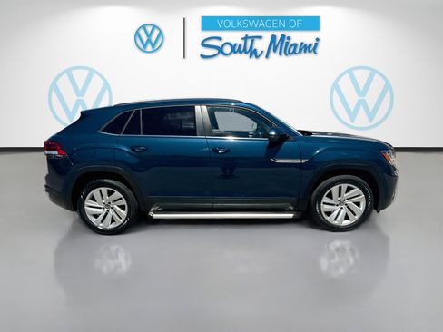 Used 2020 Volkswagen Atlas Cross Sport SE w/ Towing Package FWD image 8