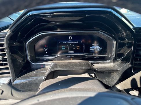 Used 2023 Chevrolet Silverado 1500 LT w/ Protection Package image 14