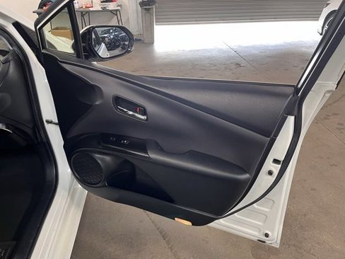 Used 2017 Toyota Prius Prime Plus image 12