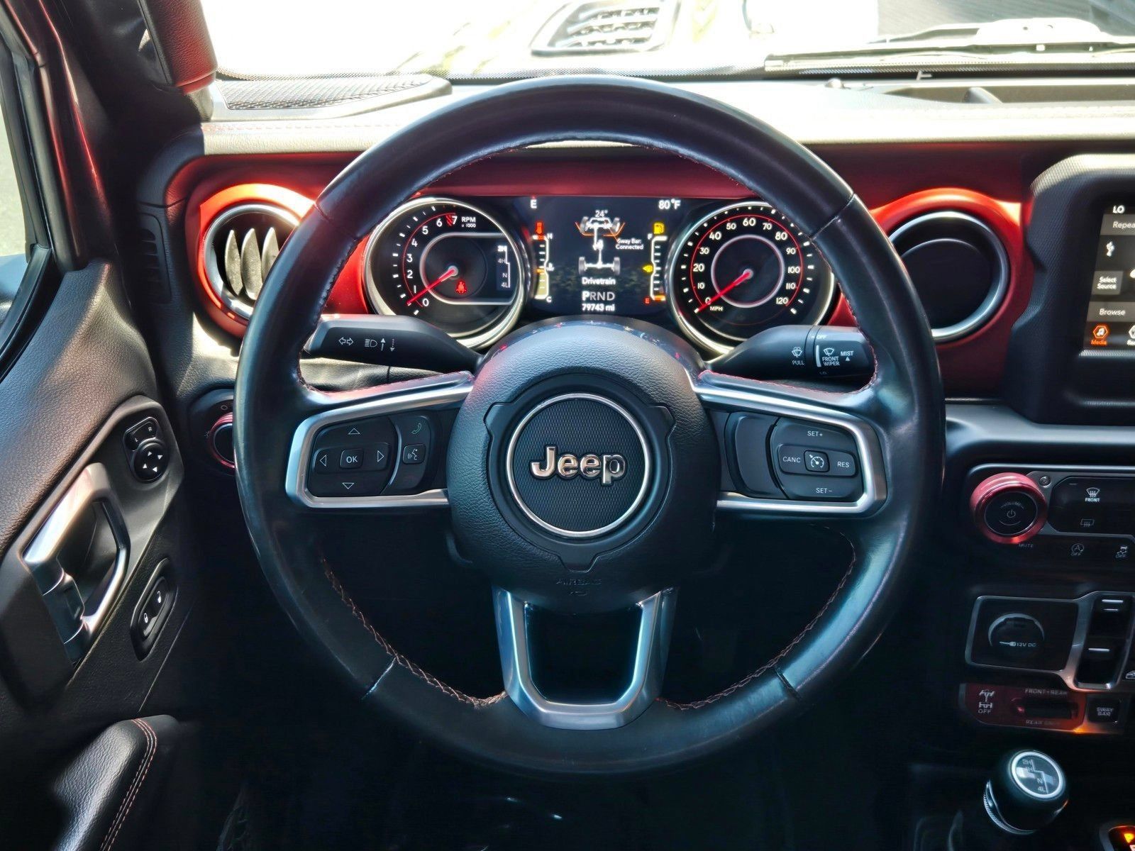 Used 2020 Jeep Wrangler Unlimited Rubicon w/ Steel Bumper Group AWD/4WD image 15