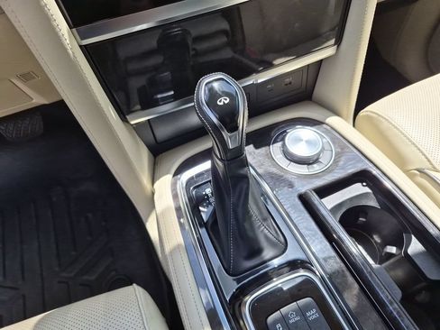 Used 2022 INFINITI QX80 Luxe w/ Cargo Package AWD/4WD image 29