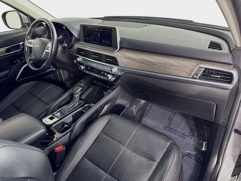 Certified 2022 Kia Telluride EX w/ EX Premium Package image 31
