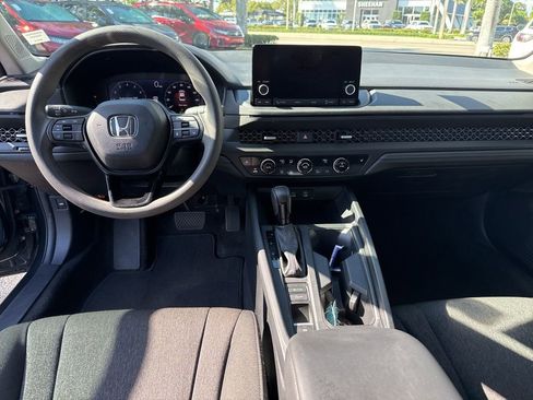 Used 2023 Honda Accord EX image 13